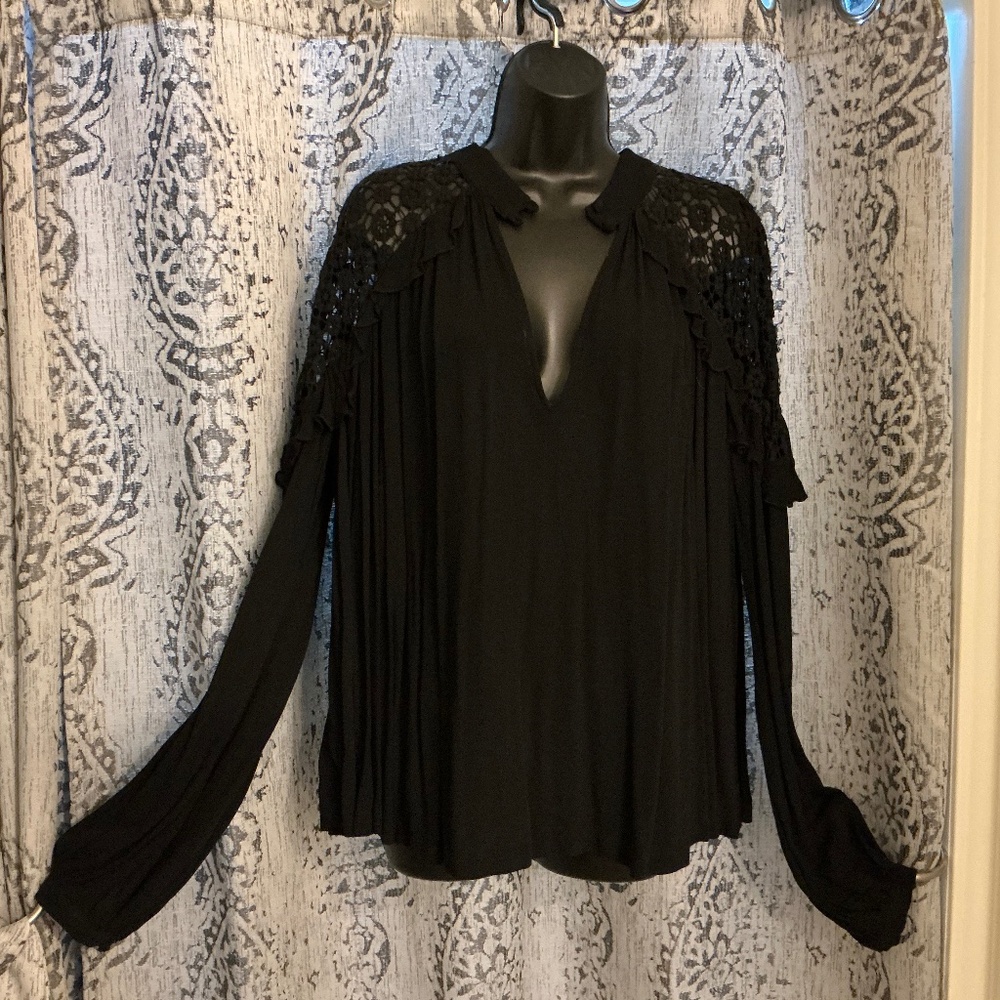Free People Top.  Large